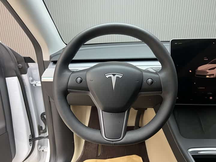 Фото 7 - Tesla Model Y