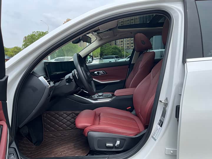 Фото 9 - BMW 3 Series