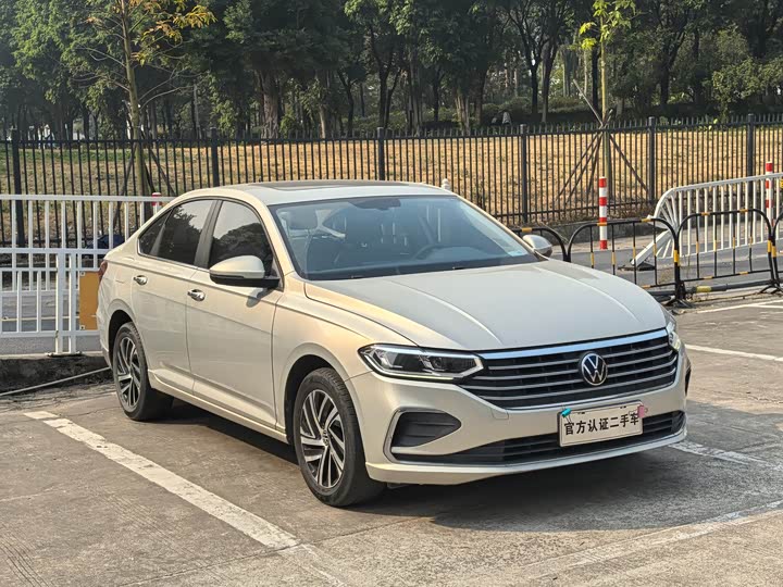 Фото 3 - Volkswagen Lavida