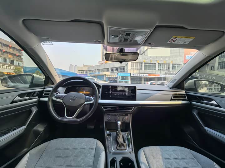 Фото 6 - Volkswagen Lavida