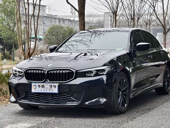 Фото 1 - BMW 3 Series