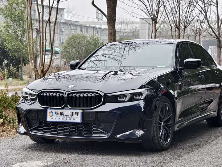 Фото 2 - BMW 3 Series