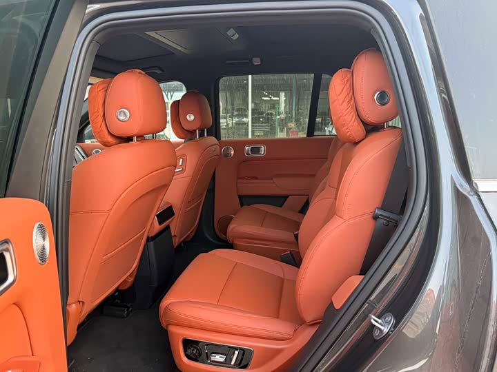 Фото 8 - LiXiang L8