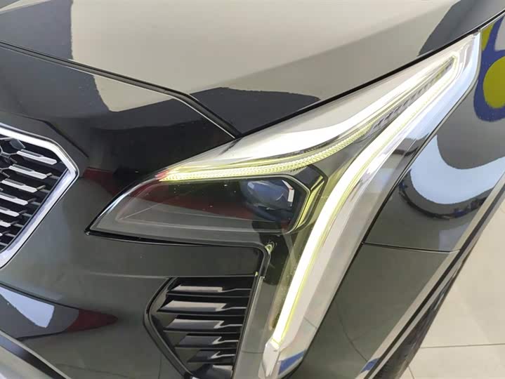 Фото 5 - Cadillac XT4