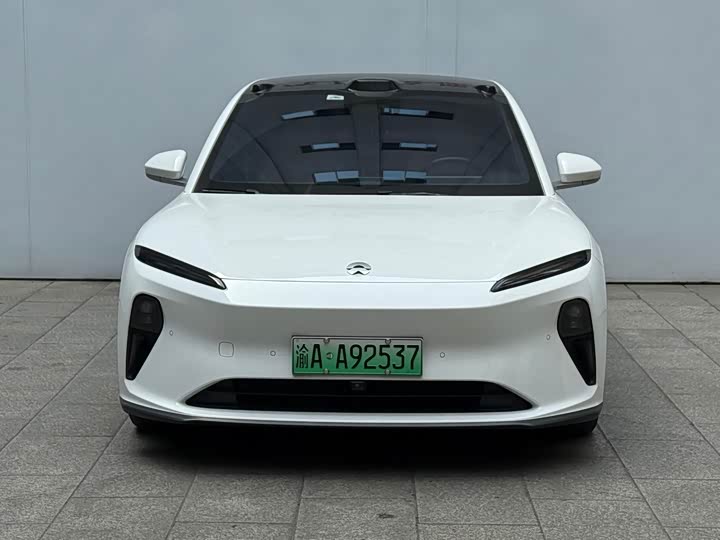 Фото 2 - Nio ET5