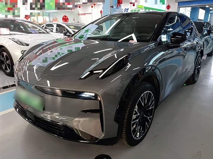 Фото 2 - Zeekr X