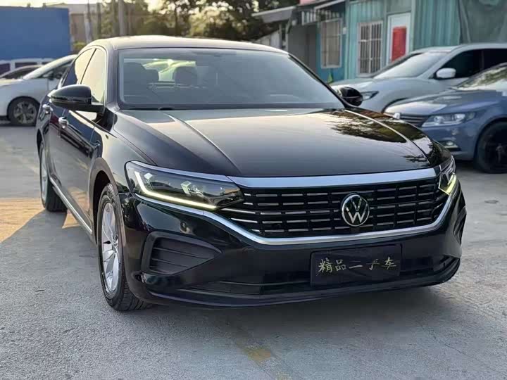 Фото 3 - Volkswagen Passat