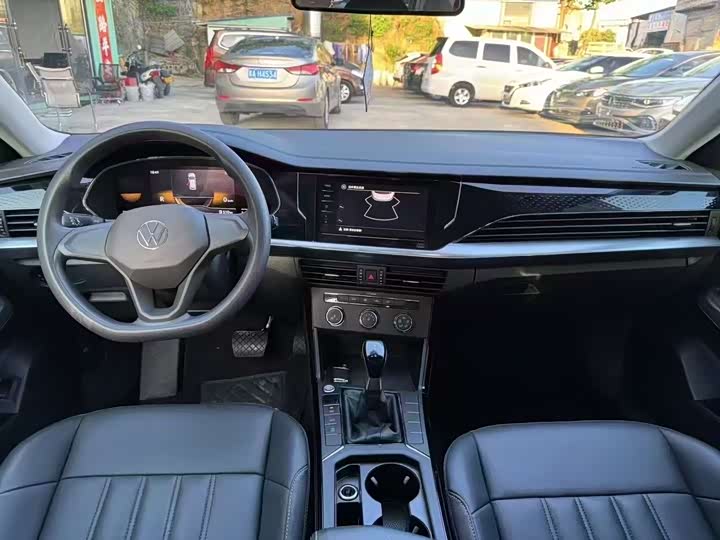 Фото 5 - Volkswagen Passat