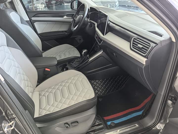 Фото 8 - Volkswagen Tayron