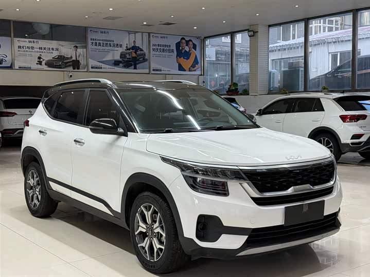 Фото 3 - Kia KX3