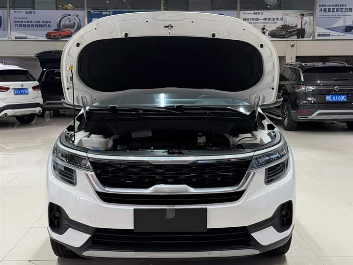 Фото 7 - Kia KX3