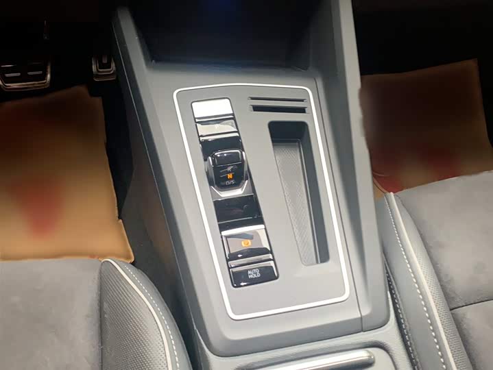 Фото 8 - Volkswagen Golf