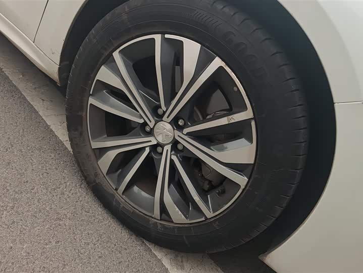 Фото 6 - Peugeot 508