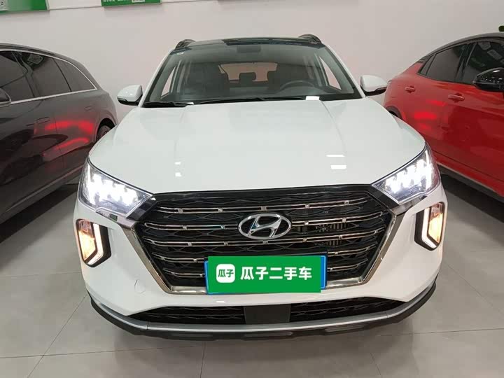 Фото 3 - Hyundai Tucson L