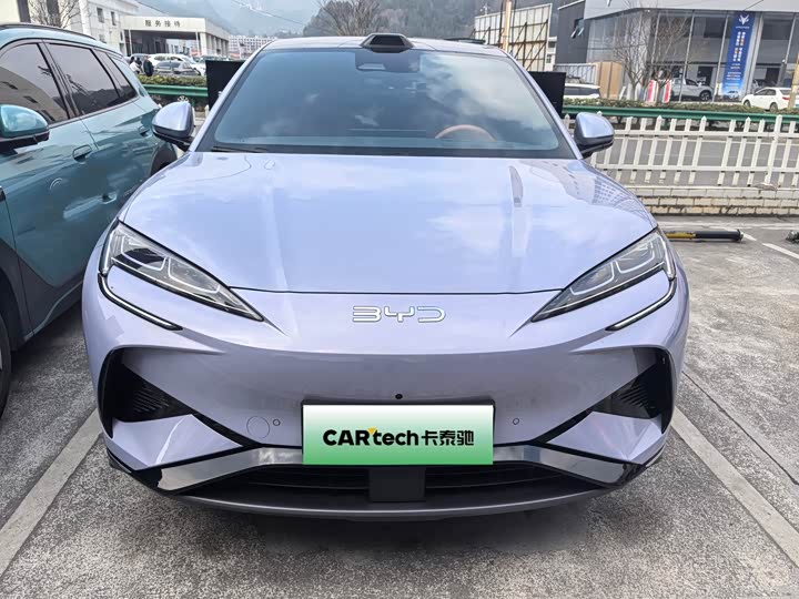 Фото 2 - BYD Sea Lion 07 EV