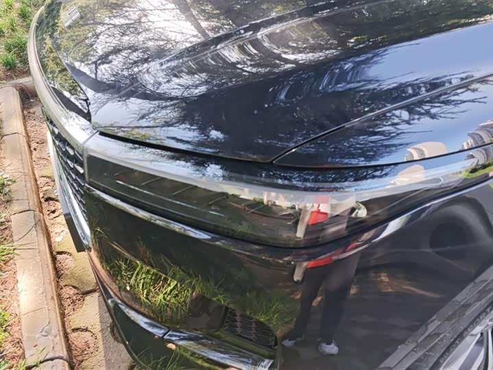 Фото 5 - LiXiang One