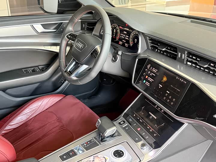 Фото 7 - Audi A6L