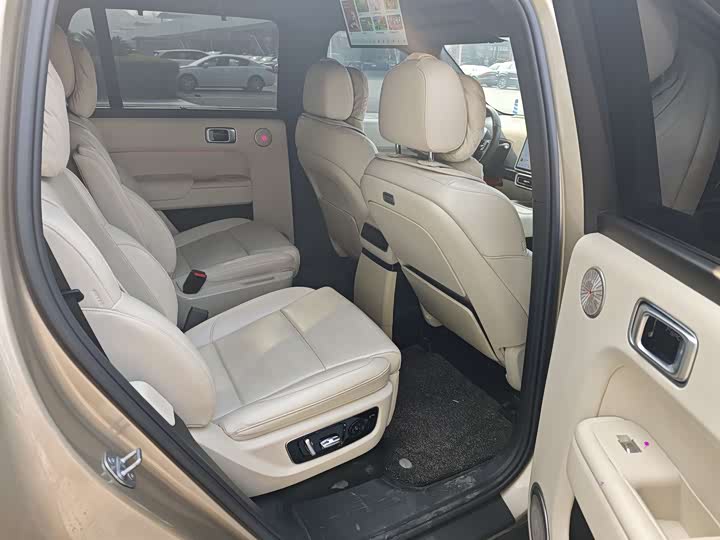 Фото 9 - LiXiang L9