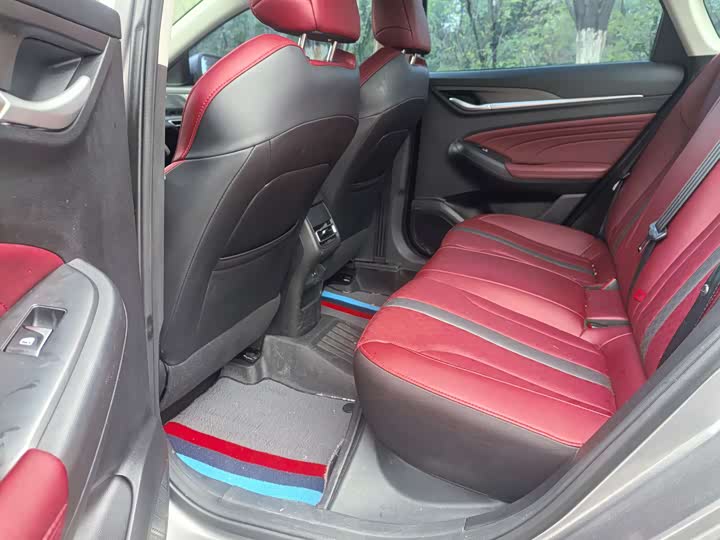 Фото 5 - Changan Eado Plus