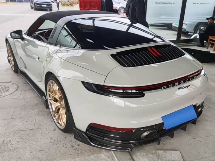 Фото 3 - Porsche 911