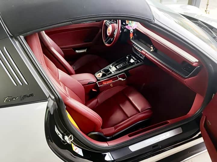 Фото 7 - Porsche 911