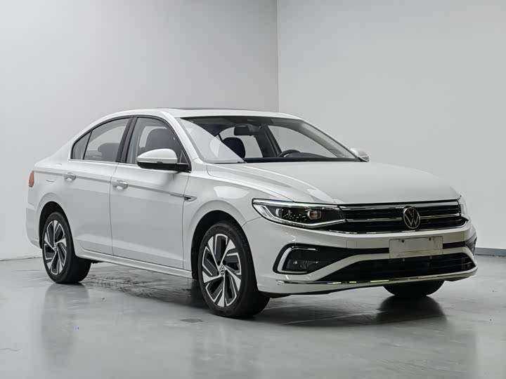 Фото 3 - Volkswagen Bora