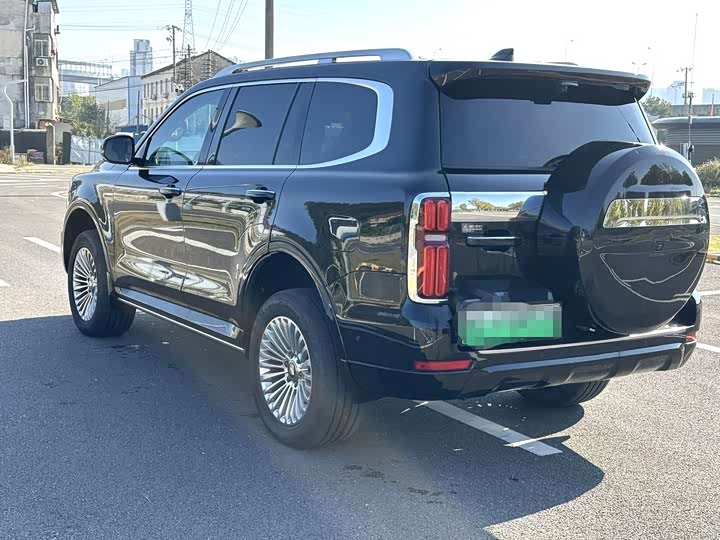 Фото 4 - Tank 500 Hybrid