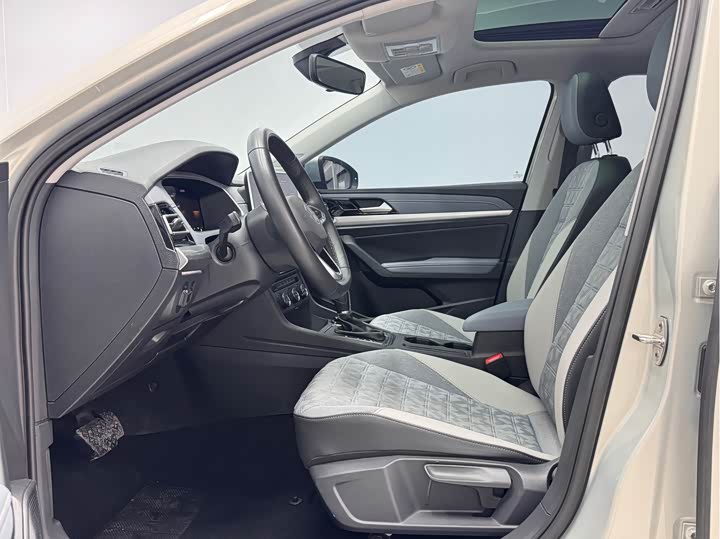 Фото 7 - Volkswagen Lavida