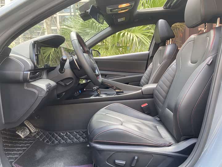 Фото 5 - Hyundai Elantra N line