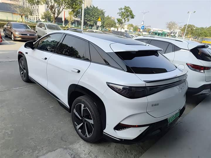 Фото 5 - BYD Sea Lion 07 EV