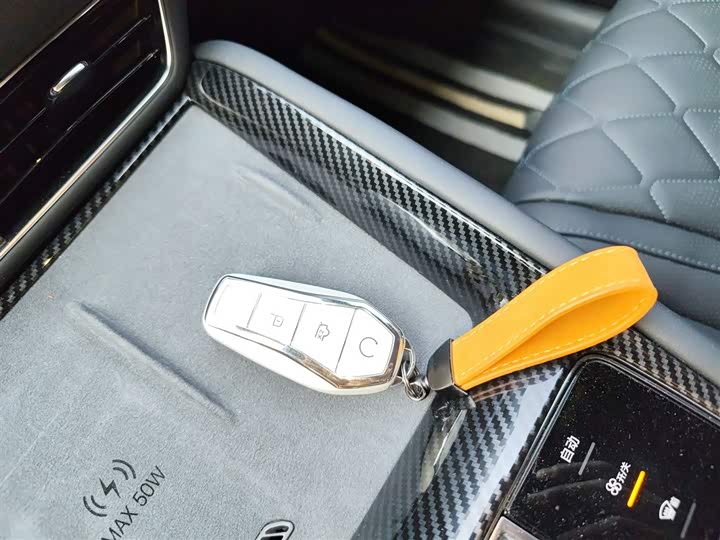 Фото 9 - BYD Sea Lion 07 EV