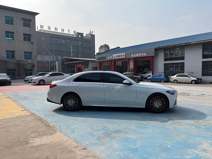 Фото 4 - Mercedes-Benz C-Class