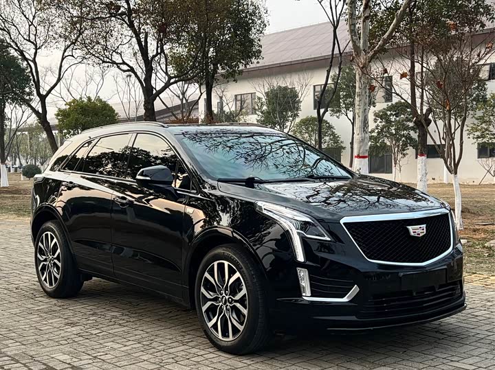 Фото 3 - Cadillac XT5
