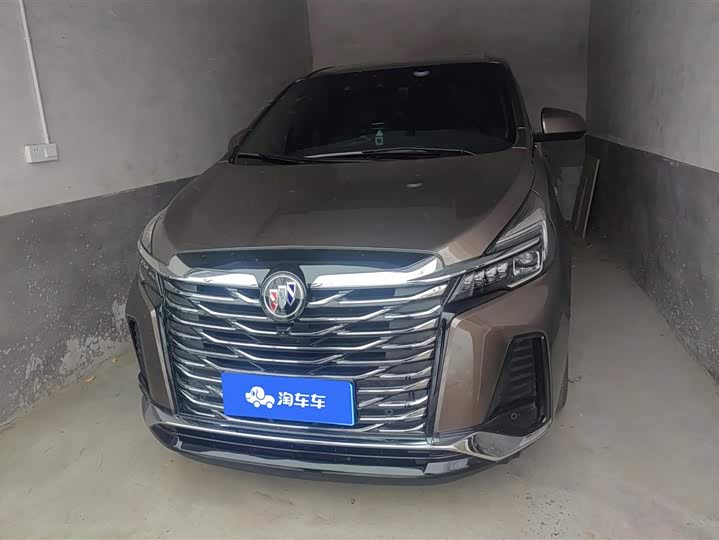 Фото 2 - Buick GL8 ES