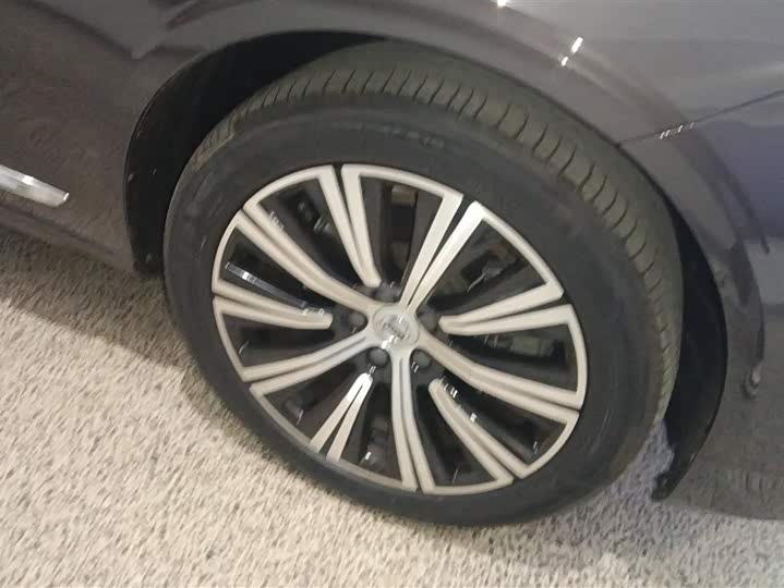 Фото 6 - Volvo S90