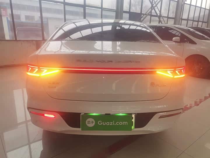 Фото 6 - BYD Qin Plus