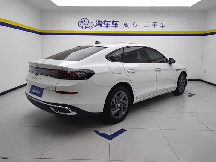 Фото 3 - Volkswagen Lamando L