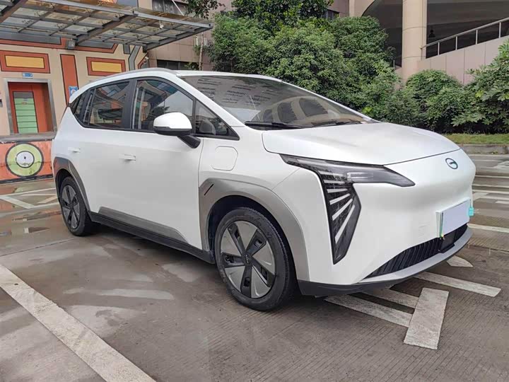 Фото 3 - GAC Aion Y