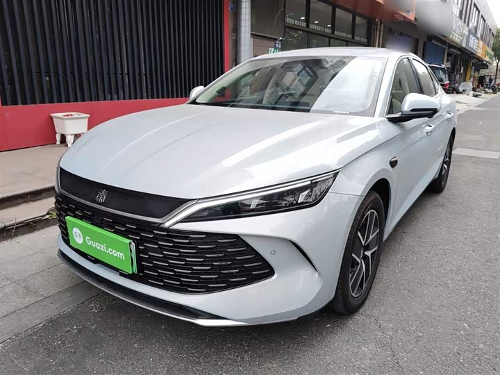 Фото 1 - BYD Qin L