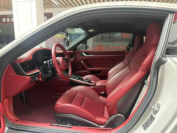 Фото 5 - Porsche 911