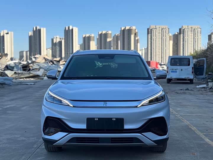 Фото 2 - BYD Yuan Plus