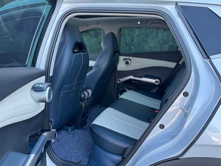 Фото 9 - BYD Yuan Plus