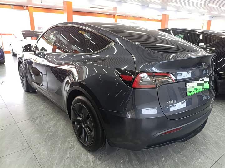 Фото 5 - Tesla Model Y