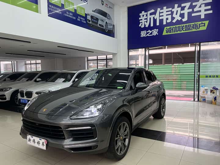 Фото 1 - Porsche Cayenne