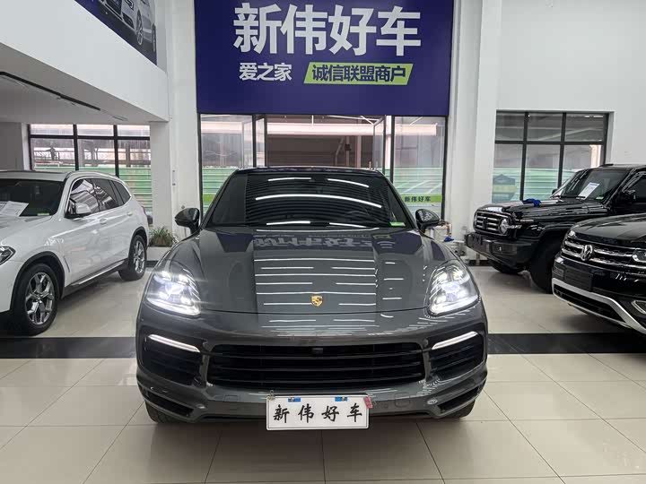 Фото 2 - Porsche Cayenne