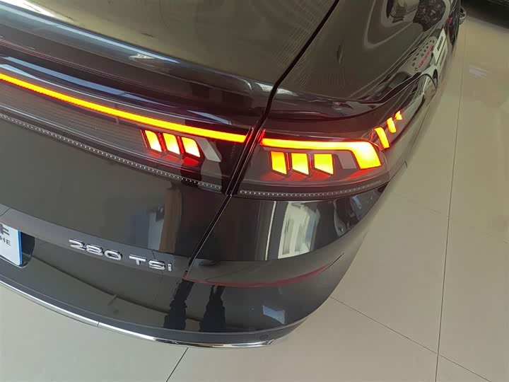 Фото 8 - Volkswagen Lamando L