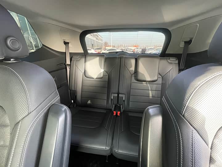 Фото 7 - Volkswagen Talagon