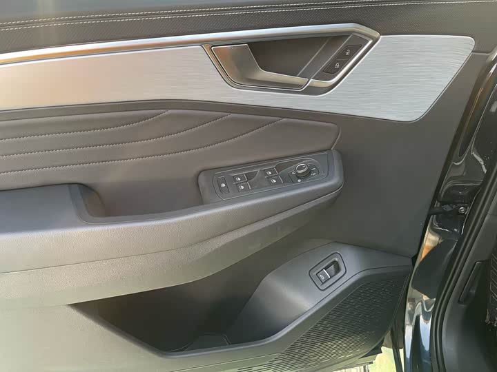 Фото 8 - Volkswagen Talagon