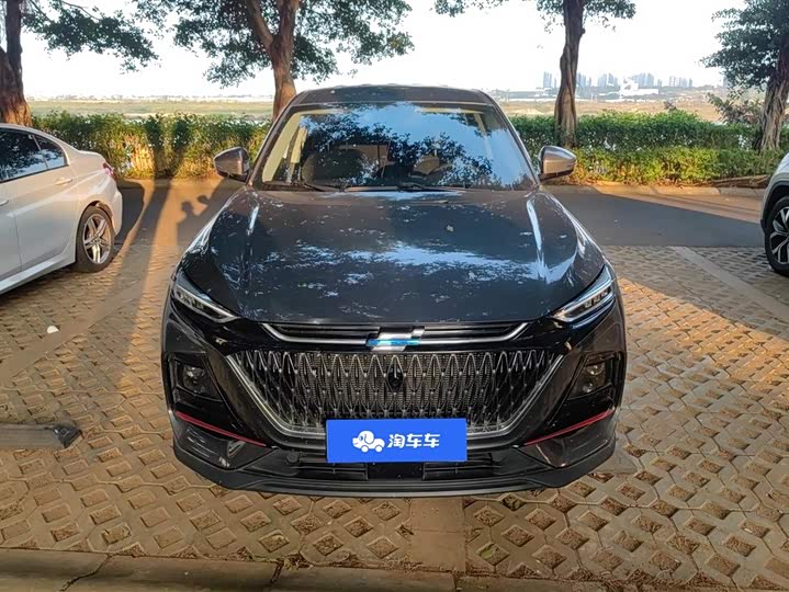 Фото 2 - Changan Oshan X7 Plus