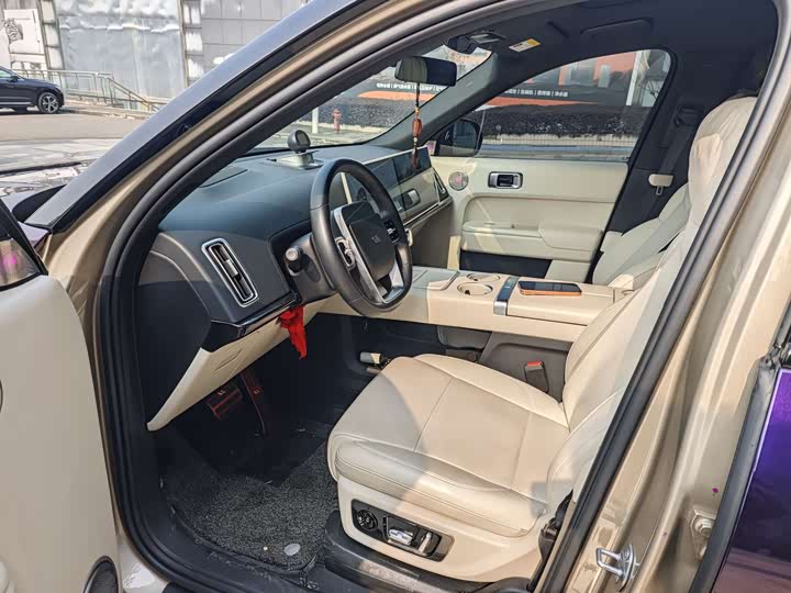 Фото 5 - LiXiang L9